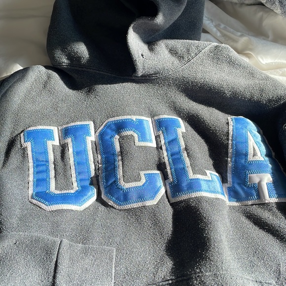 UCLA hoodie - Picture 2 of 2